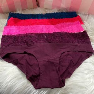 🍃 Victoria Secret PINK Panties 4 pieces